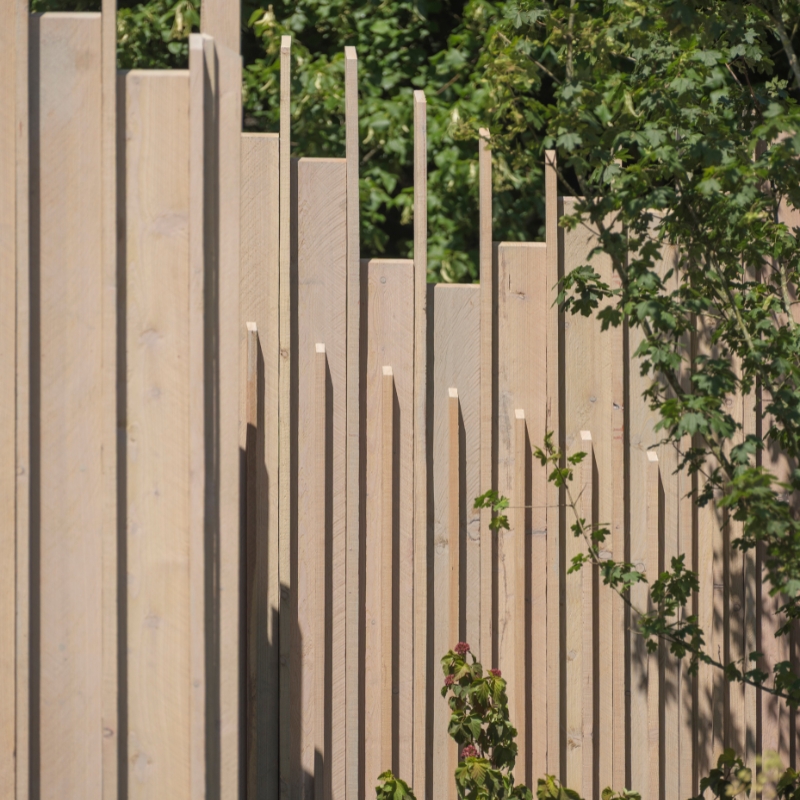 ICENILarch® timber fencing is a sustainable UK-grown Larch timber.
