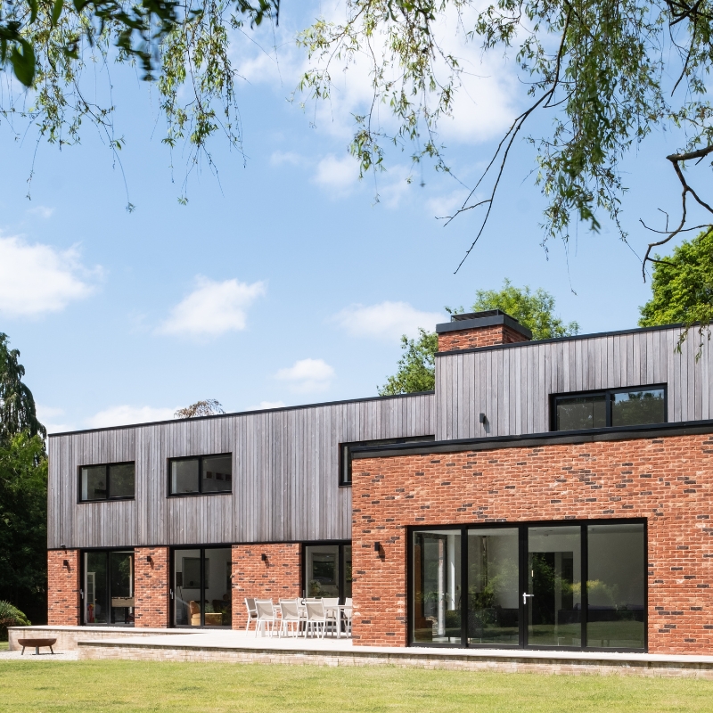 MillworksLtd_TyeArchitects_WesternRedCedarCladding Farnham House project featuring Western Red Cedar Cladding.